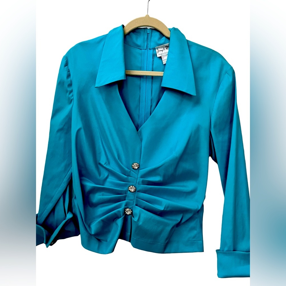 Joseph Ribkoff evening blouse.